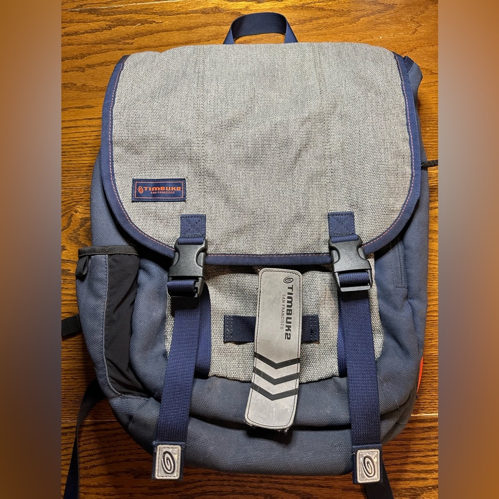 Timbuk2 commuter backpack